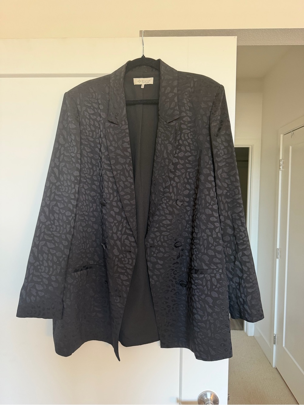 Wayf Black Jacquard Leopard-Print Blazer